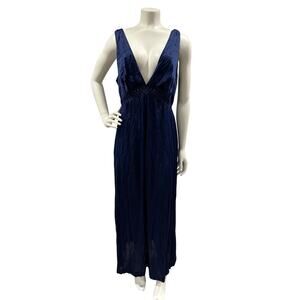 Vintage Vanity Fair Navy Blue Slip Dress Nightgown Sz 40 L/XL Coquette Feminine